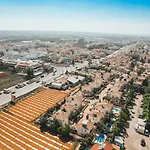 Pant Poly Villa