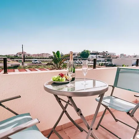 Pant Poly Villa Protaras